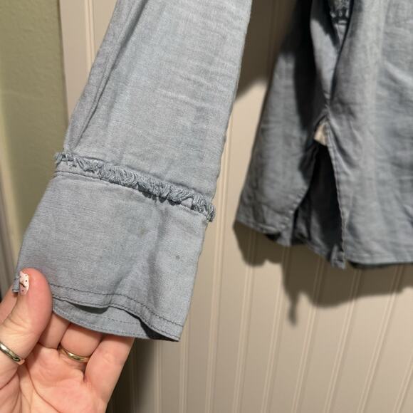 Free People We The Free Chambray Keep It Simple Top Size Small - Picture 4 of 8
